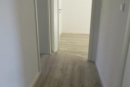 Modernisierte und geräumige 3-Raum Wohnung in Staßfurt zu vermieten zimmer