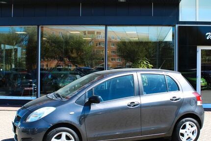 Toyota Yaris 148.455 km 4.950 &euro; Burg 39288