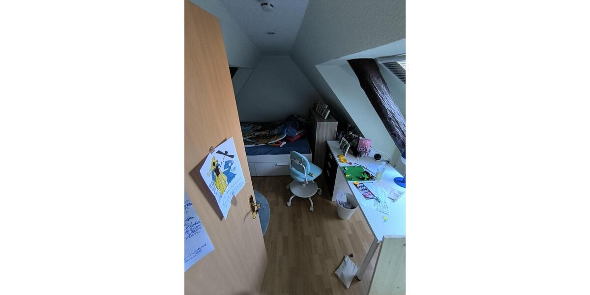 Dachgeschoßwohnung Magdeburg Neue Neustadt - 4 Zimmer, 98 m&sup2;, 800&euro; | Angebot:26335776