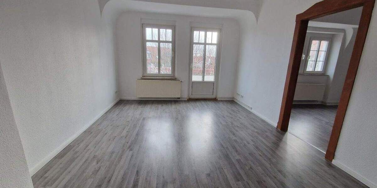 Etagenwohnung Magdeburg Stadtfeld Ost - 3 Zimmer, 72 m&sup2;, 529&euro; | Angebot:26162835