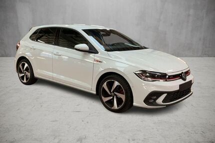 VW Polo 7.891 km 27.880 &euro; Magdeburg 39128