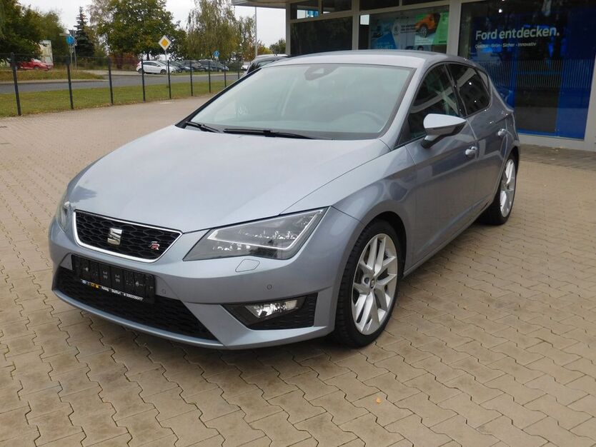 Seat Leon 114.125 km 14.965 € Staßfurt 39418