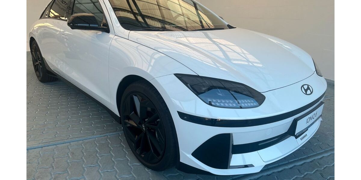 Hyundai IONIQ 6 8.000 km 47.000 € Magdeburg 39116