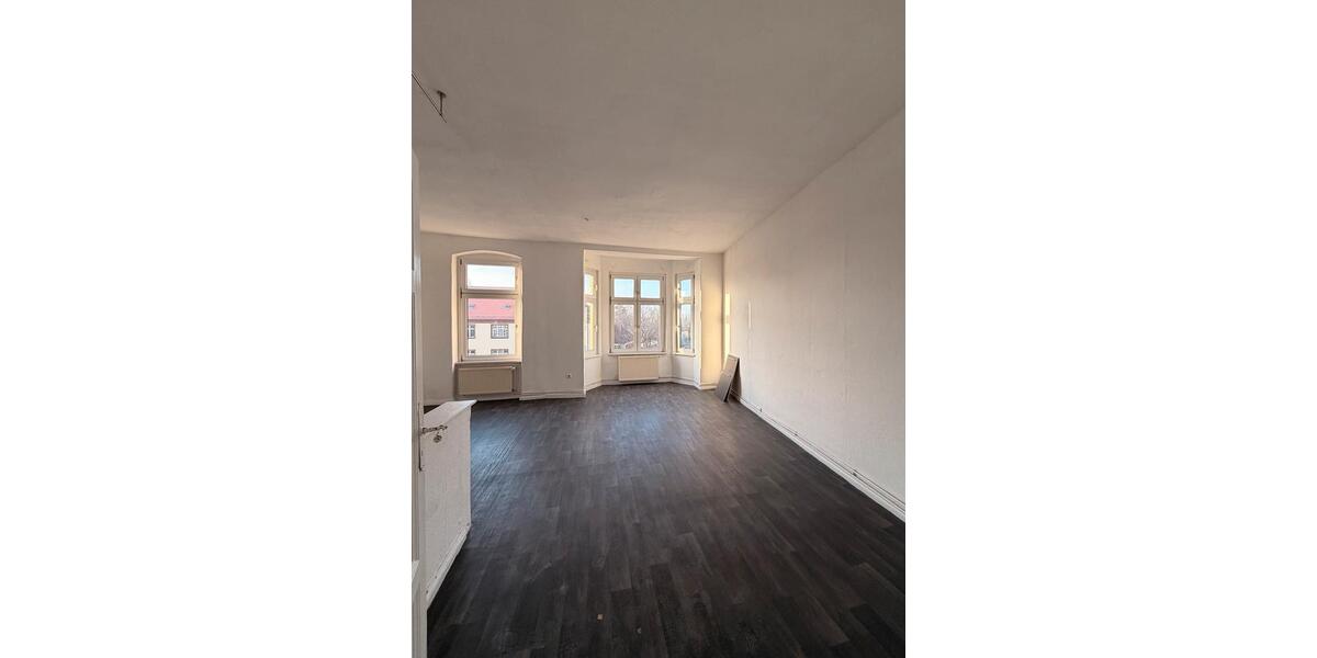 Etagenwohnung Magdeburg Leipziger Straße - 3 Zimmer, 97 m&sup2;, 600&euro; | Angebot:25402442
