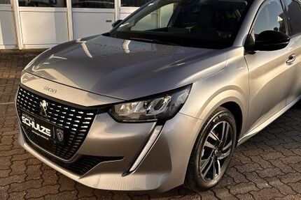 Peugeot 208 29.959 km 16.850 &euro; Magdeburg 39110