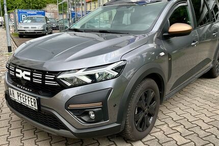 Dacia Jogger 8.236 km 18.999 &euro; Magdeburg 39130