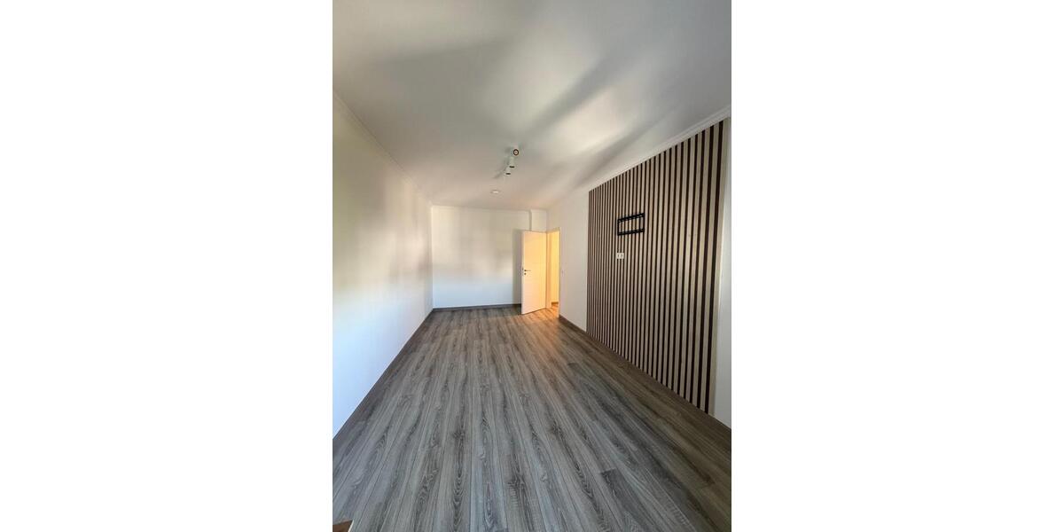 Etagenwohnung Magdeburg Alt Olvenstedt - 3 Zimmer, 64 m&sup2;, 900&euro; | Angebot:26456075