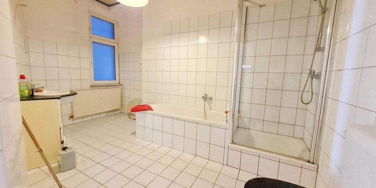 Etagenwohnung Magdeburg Stadtfeld Ost - 3 Zimmer, 102 m&sup2;, 180.000&euro; | Angebot:25669397