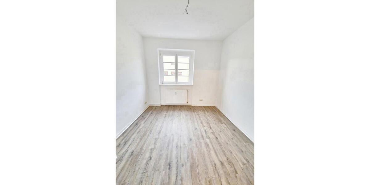 Etagenwohnung Magdeburg Diesdorf - 2.5 Zimmer, 67 m&sup2;, 459&euro; | Angebot:25772975