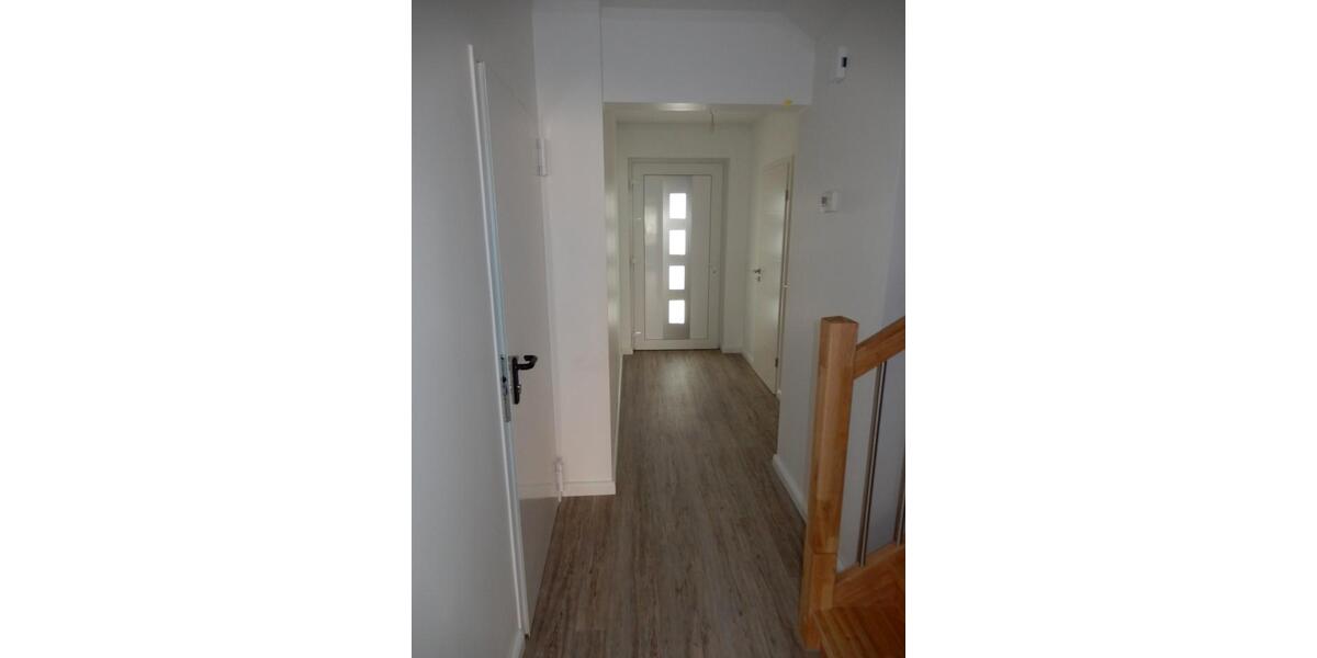 Reihenhaus Magdeburg Leipziger Straße - 5 Zimmer, 143 m&sup2;, 1.600&euro; | Angebot:26425827
