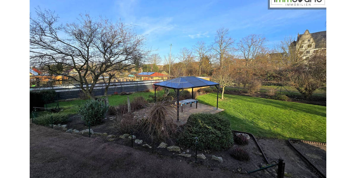 Charmantes Einfamilienhaus mit Schloßblick sucht neue Eigentümer! 4 zimmer