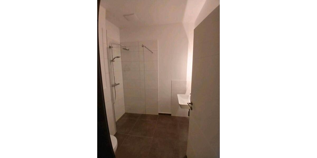 Etagenwohnung Burg - 4 Zimmer, 111 m&sup2;, 1.270&euro; | Angebot:24513246