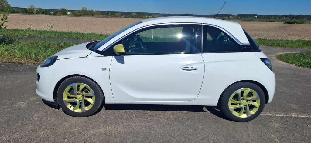 Opel Adam 110.700 km 5.190 &euro; Colbitz 39326