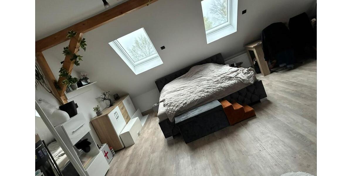 Dachgeschoßwohnung Barleben - 2 Zimmer, 20 m&sup2;, 800&euro; | Angebot:26254398