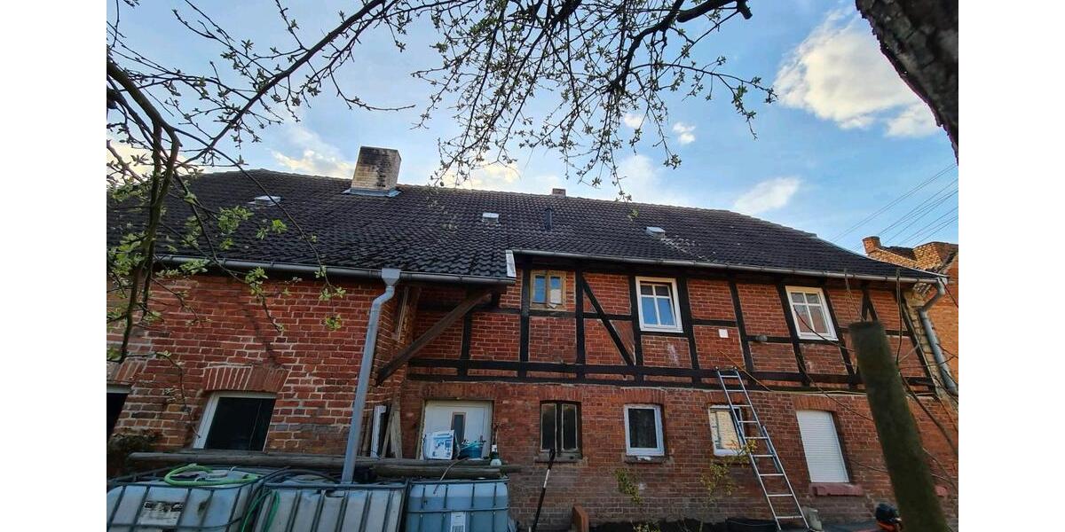Mehrfamilienhaus, Wohnhaus Erxleben - 10 Zimmer, 190 m&sup2;, 260.000&euro; | Angebot:25304921