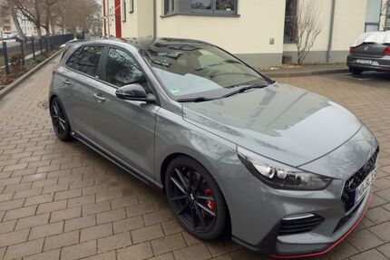 Hyundai i30 50.400 km 22.500 &euro; Magdeburg 39106