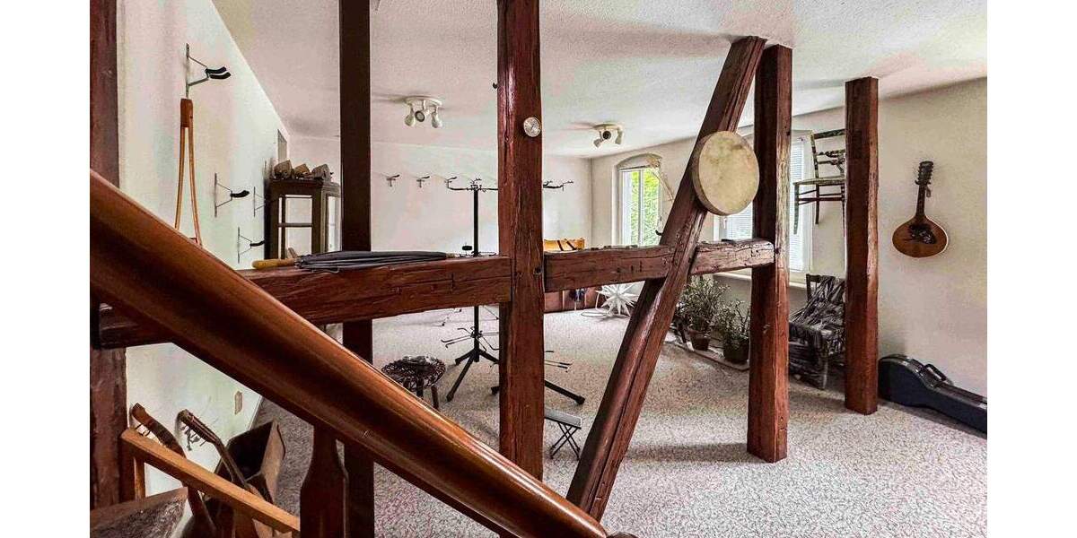 Mehrfamilienhaus, Wohnhaus Magdeburg Sudenburg - 9 Zimmer, 280 m&sup2;, 400.000&euro; | Angebot:25939580