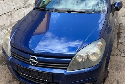 Opel Astra 143.445 km 1.000 &euro; Wespen 39249