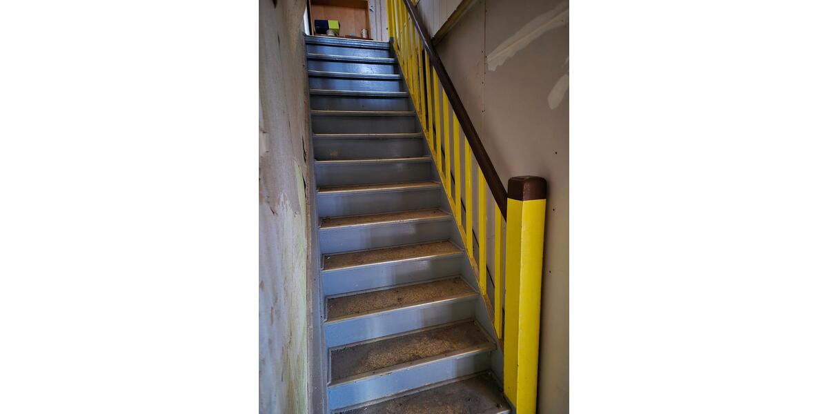 Einfamilienhaus Calbe (Saale) - 8 Zimmer, 163 m&sup2;, 60.000&euro; | Angebot:26030244