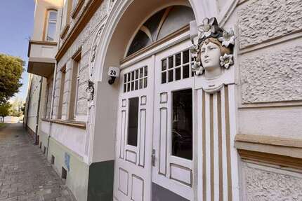 Wohnung zum Kaufen in Magdeburg 220.000 € 90 m² 3 zimmer