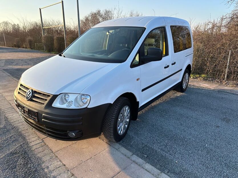 VW Caddy 125.000 km 5.200 € Haldensleben 39340