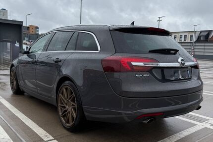 Opel Insignia 180.000 km 8.500 &euro; Magdeburg 39124