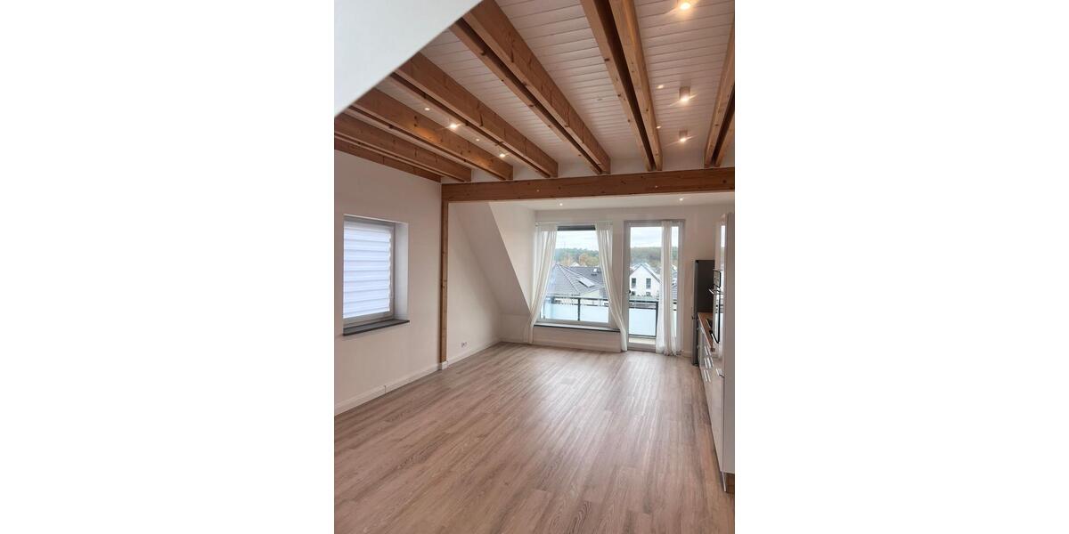 Dachgeschoßwohnung Möckern - 4 Zimmer, 114 m&sup2;, 1.145&euro; | Angebot:25803631