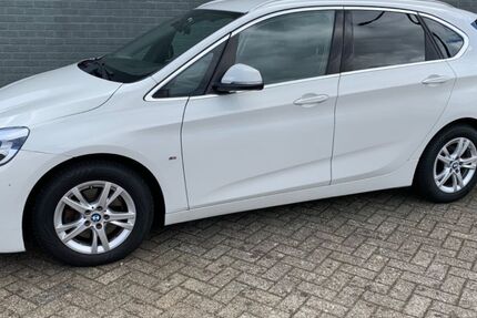BMW 218 Active Tourer 174.900 km 5.850 € BORNE 7622A