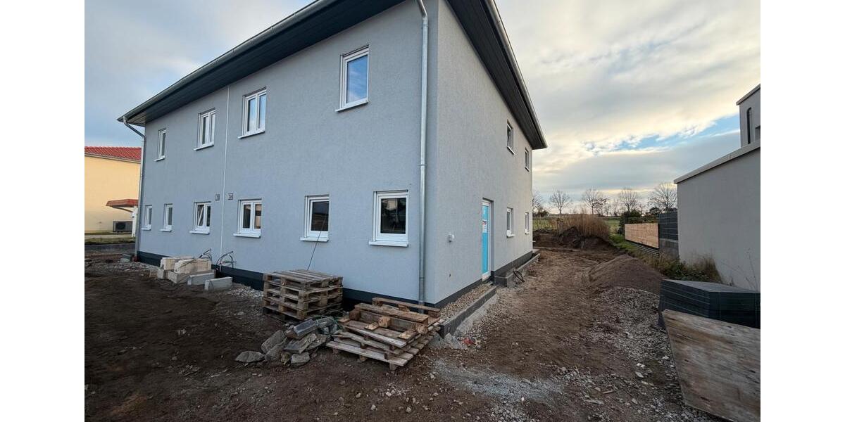 DHH energieeffizient Garten Stellplätze Neubau Top-Anbindung 5 zimmer