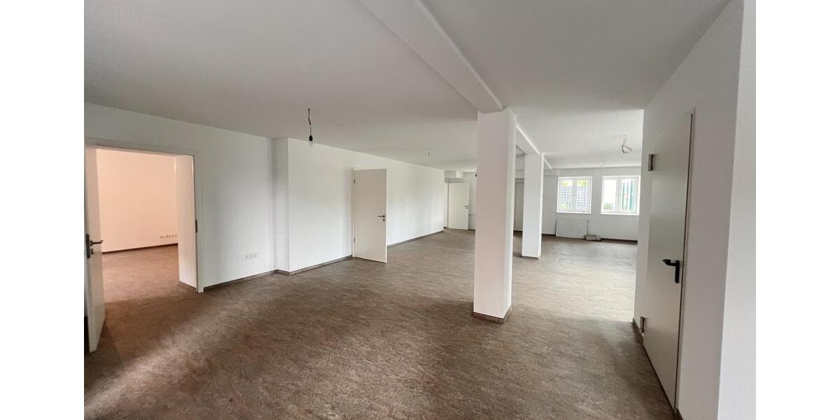 Willkommen in Ihrer neuen Bürofläche mit besonderem Charakter! – Modernes Arbeiten in MD-Sudenburg zimmer