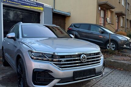 VW Touareg 179.076 km 29.999 &euro; Magdeburg 39118