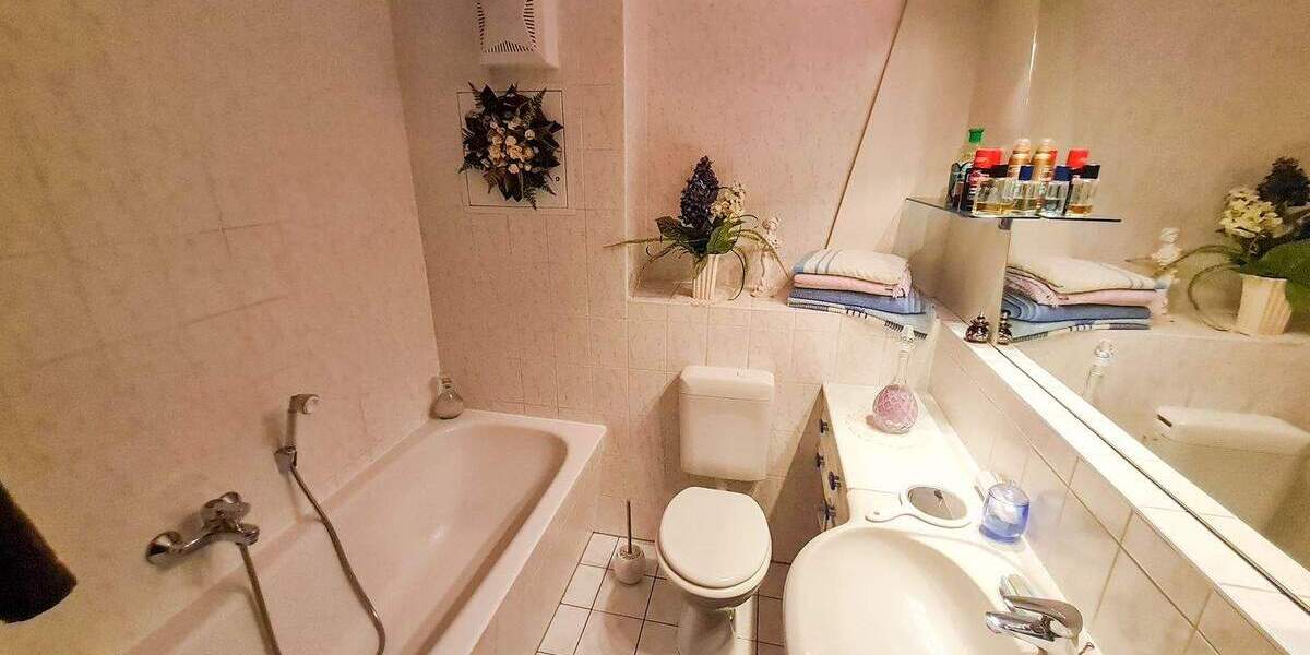 Etagenwohnung Magdeburg Sudenburg - 1 Zimmer, 63 m&sup2;, 93.000&euro; | Angebot:24435560