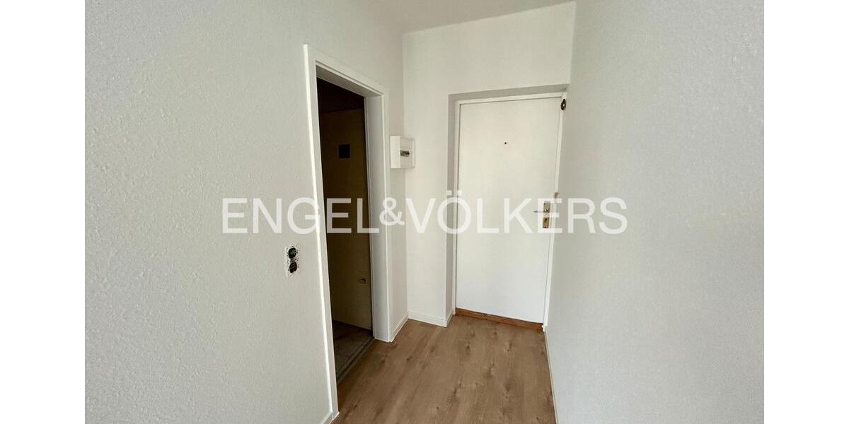 Etagenwohnung Magdeburg Leipziger Straße - 1 Zimmer, 45 m&sup2;, 338&euro; | Angebot:25046130