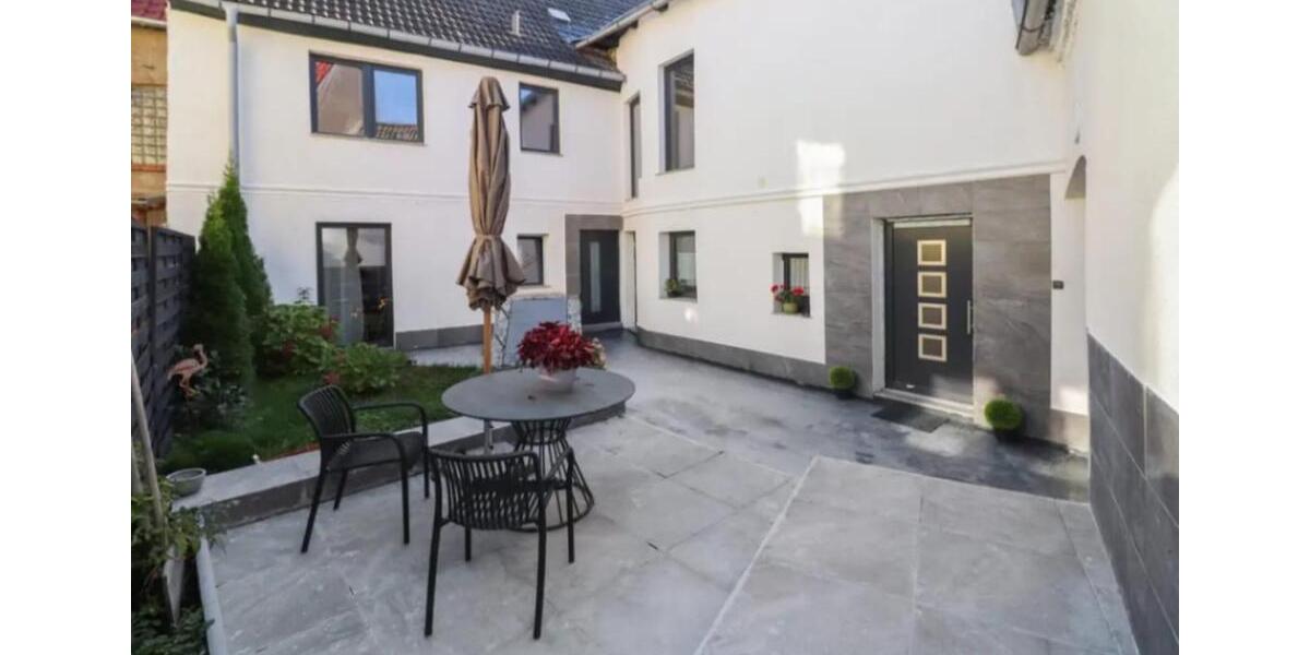 Reihenhaus Egeln - 8 Zimmer, 274 m&sup2;, 350.000&euro; | Angebot:25252989