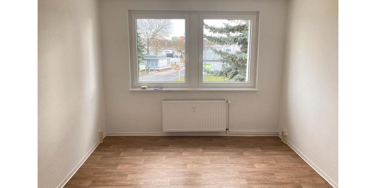 Etagenwohnung Magdeburg Großer Silberberg - 3 Zimmer, 58 m&sup2;, 374&euro; | Angebot:25255978