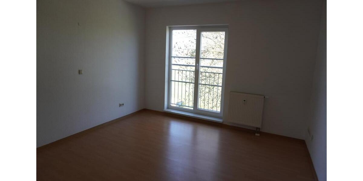 Etagenwohnung Biederitz - 3 Zimmer, 84 m&sup2;, 480&euro; | Angebot:26070734
