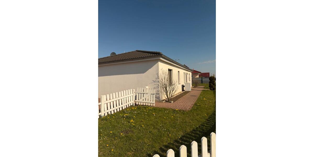 Einfamilienhaus Barleben - 4 Zimmer, 115 m&sup2;, 1.600&euro; | Angebot:26314026