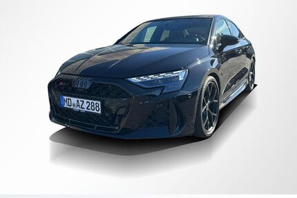 Audi RS3 2.000 km 62.440 &euro; Magdeburg 39126