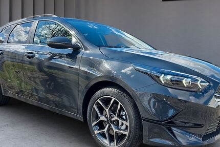 Kia ceed Sportswagon 5.100 km 23.950 &euro; Schönebeck (Elbe) 39218
