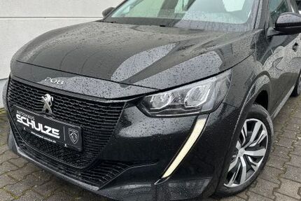 Peugeot 208 20.886 km 15.960 &euro; Magdeburg 39110