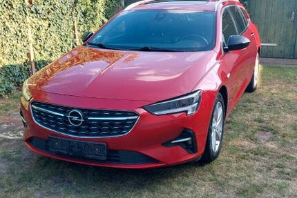 Opel Insignia 154.000 km 11.000 &euro; Burg 39288
