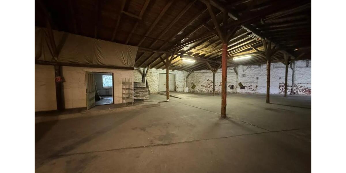 Günstige Lagerhalle zu vermieten! zimmer