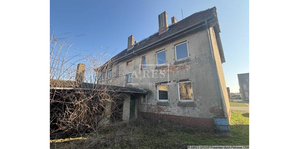 Mehrfamilienhaus, Wohnhaus Hakeborn Hakeborn - 1 Zimmer, 300 m&sup2;, 20.000&euro; | Angebot:25997801