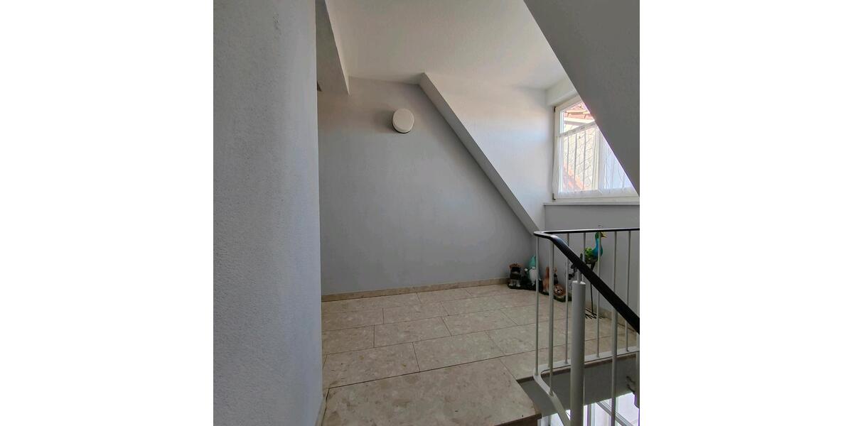 Dachgeschoßwohnung Haldensleben - 1 Zimmer, 46 m&sup2;, 67.000&euro; | Angebot:27258962