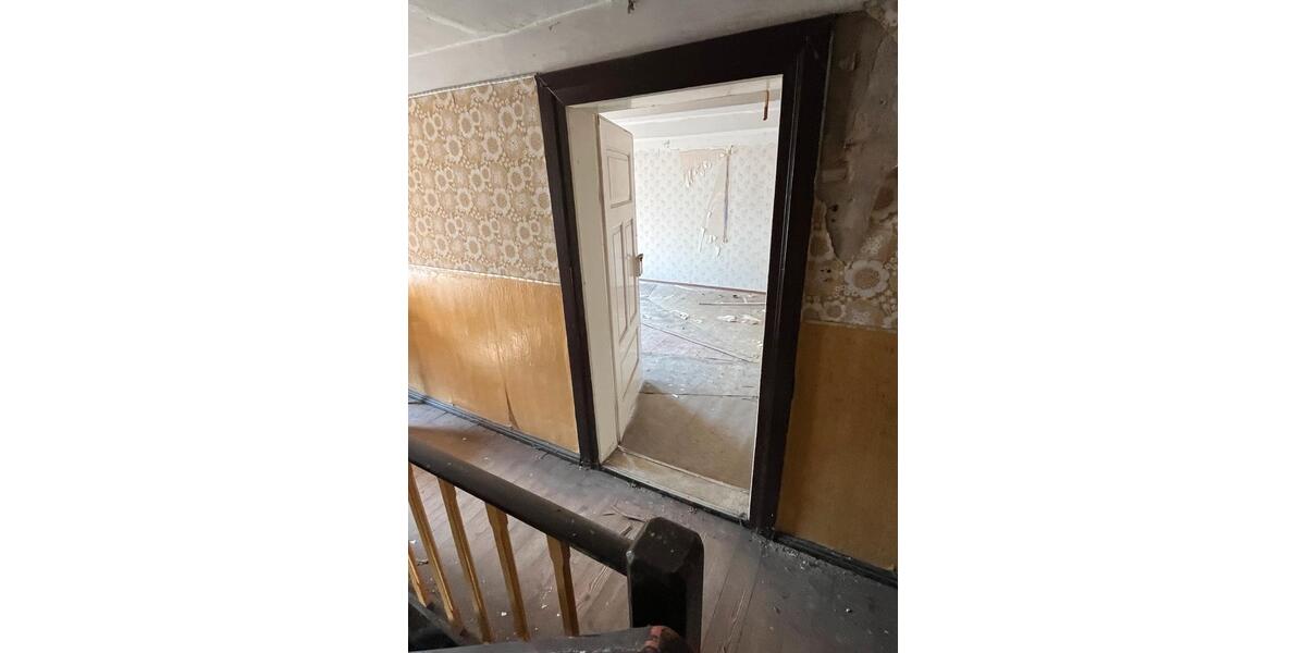 Bauernhaus, Landhaus Erxleben - 20 Zimmer, 750 m&sup2;, 69.000&euro; | Angebot:27023063