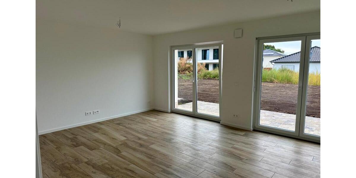 Erstbezug Januar 26: 5 Raum Wohnung in DHH 130qm mit Garten 5 zimmer