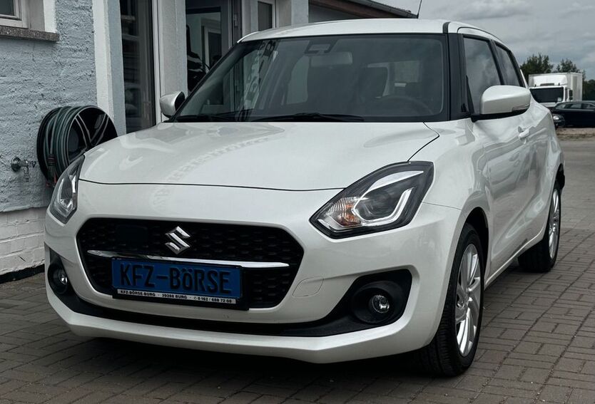 Suzuki Swift 10.931 km 15.900 € Burg 39288