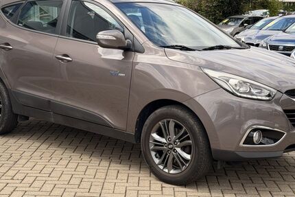 Hyundai ix35 102.741 km 9.950 &euro; Magdeburg 39120