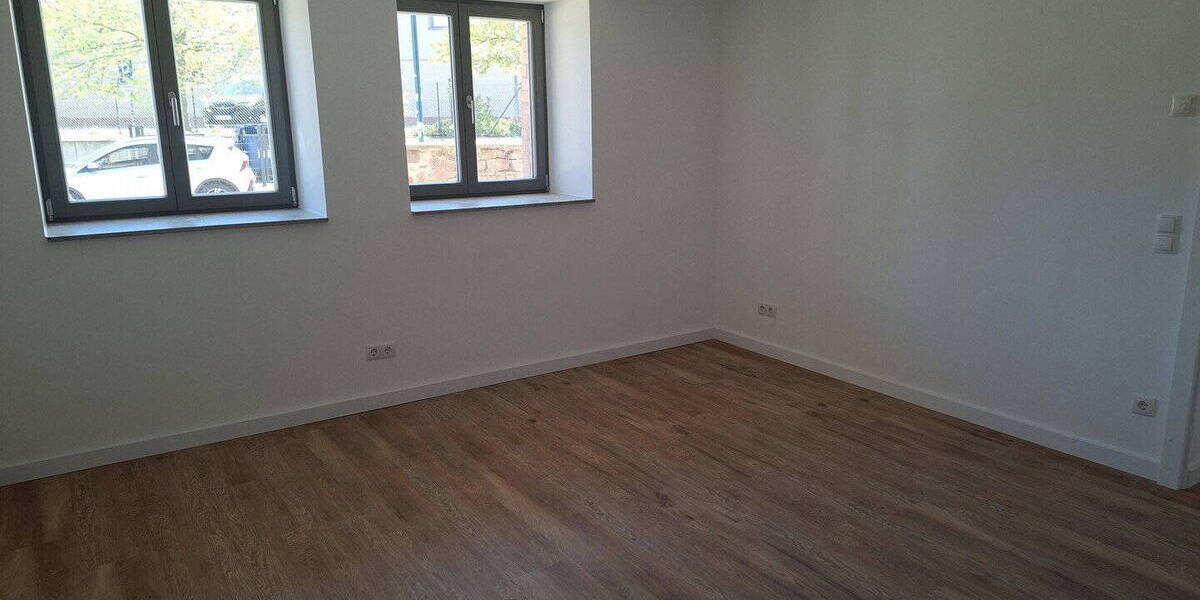 Etagenwohnung Magdeburg Buckau - 4 Zimmer, 93 m&sup2;, 1.678&euro; | Angebot:26389913
