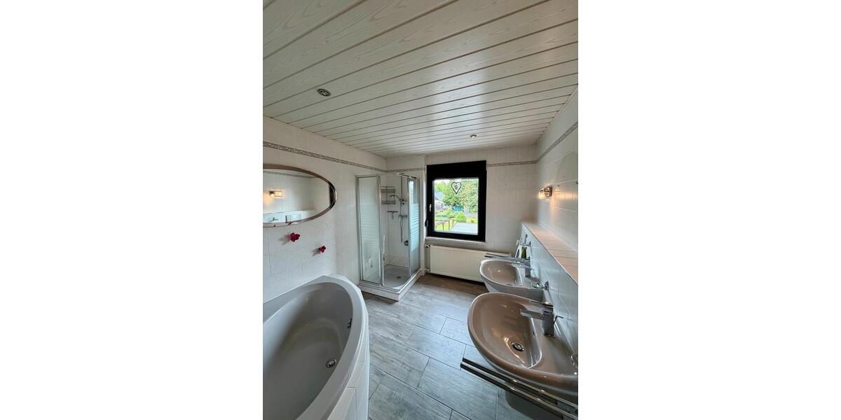 Reihenhaus Calbe (Saale) - 4 Zimmer, 125 m&sup2;, 210.000&euro; | Angebot:26588393